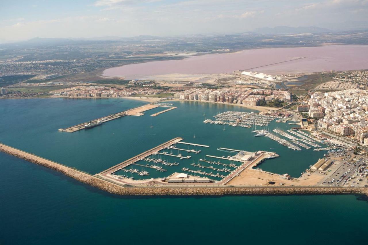 Apartment Tomillo Torrevieja Eksteriør billede